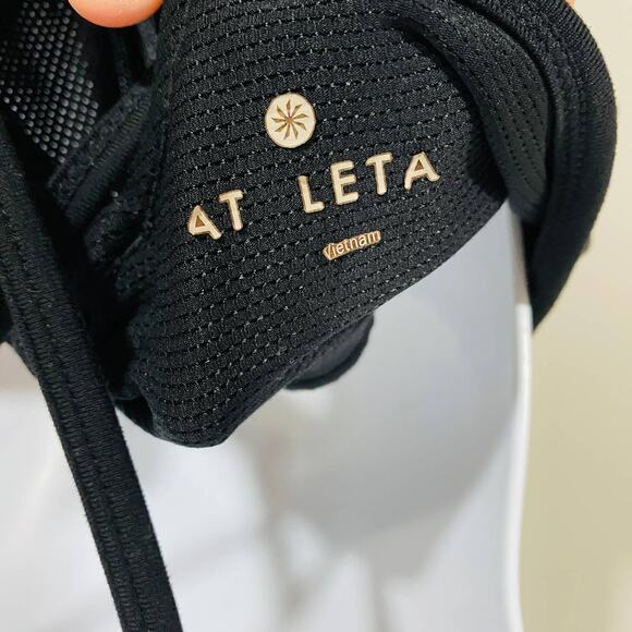 Athleta Energize Mesh Layer Tank Built In Bra Criss Cross Back Strap Black Sz S* - Picture 8 of 13